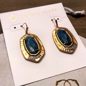 NEW Kendra Scott Anna Drop Earrings in Teal Apatite